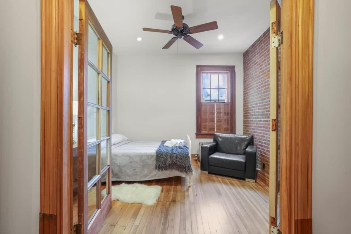 The Urban Oasis - 2 Bedroom - Great Location Apartment Columbus