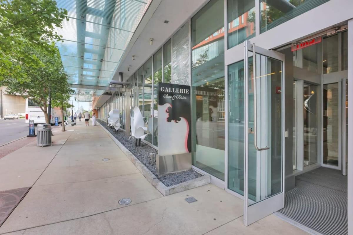 The Urban Oasis - 2 Bedroom - Great Location